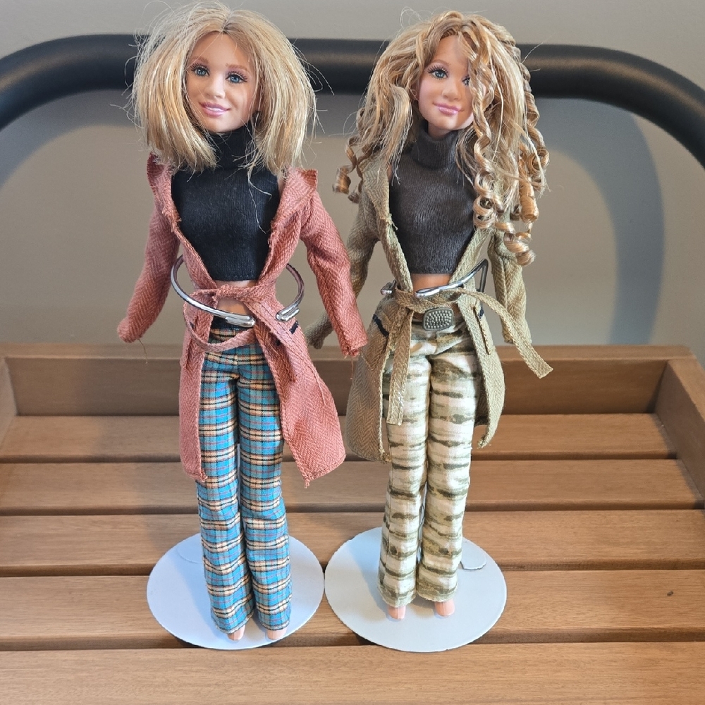 Mary-Kate & Ashley Vintage Barbie Doll Set